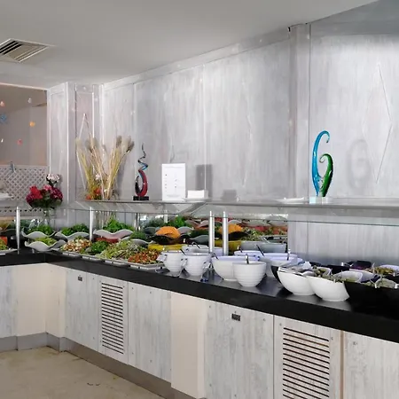 보드룸 홀리데이 리조트&스파 호텔 Bodrum