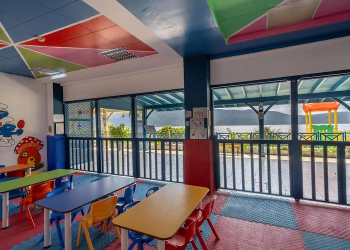 & Αλικαρνασσός