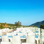 Ξενοδοχείο & 5*