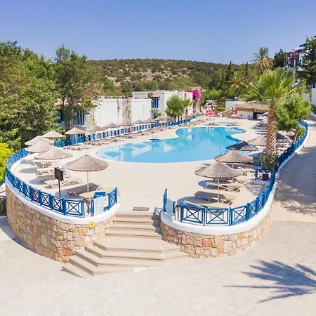 & Hotel 5*