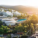 & Ξενοδοχείο 5*