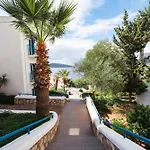 Ξενοδοχείο & 5*